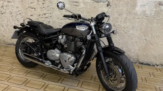 TRIUMPH BONNEVILLE SPEEDMASTER 
