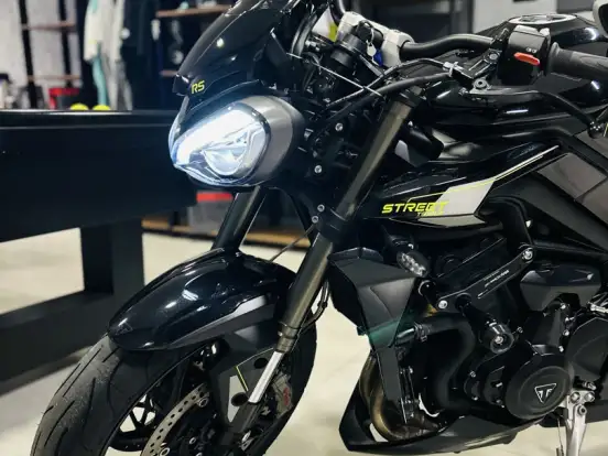 TRIUMPH-STREET TRIPLE RS ABS TRIUMPH-STREET TRIPLE RS ABS-2024
