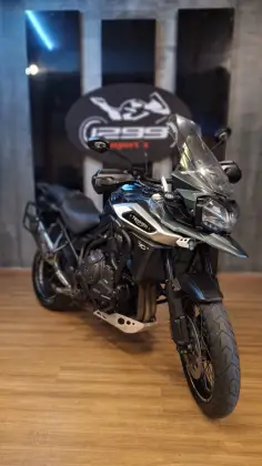 TRIUMPH TIGER 1200 XCA 