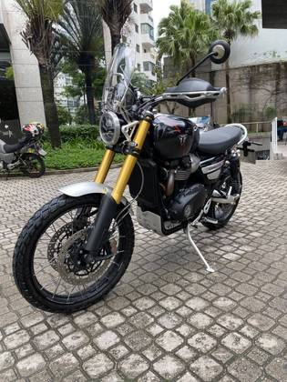 TRIUMPH BONNEVILLE SCRAMBLER 1200 XE 