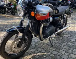 TRIUMPH BONNEVILLE T100 900 TRIUMPH BONNEVILLE T100 900