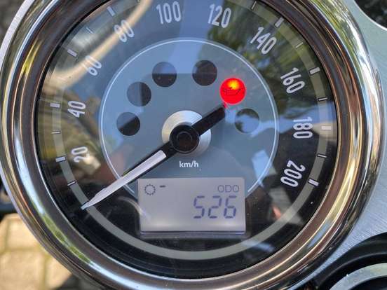 TRIUMPH-BONNEVILLE T100 900 TRIUMPH-BONNEVILLE T100 900-2025