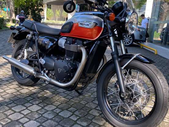 TRIUMPH-BONNEVILLE T100 900 TRIUMPH-BONNEVILLE T100 900-2025