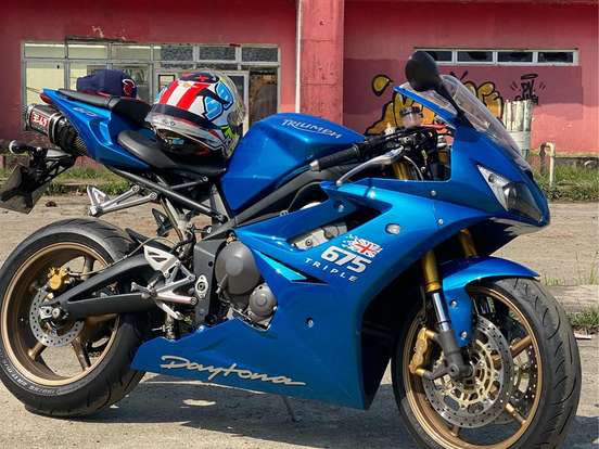 TRIUMPH-DAYTONA 675 TRIUMPH-DAYTONA 675-2008
