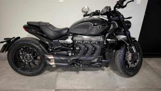 TRIUMPH ROCKET III R 