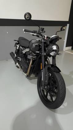 TRIUMPH SPEED TWIN 900 