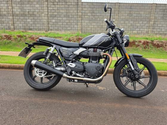 TRIUMPH SPEED TWIN 900 