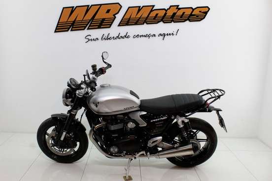 TRIUMPH-SPEED TWIN-2025