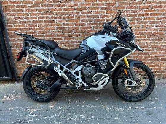 TRIUMPH TIGER 1200 RALLY EXPLORER 