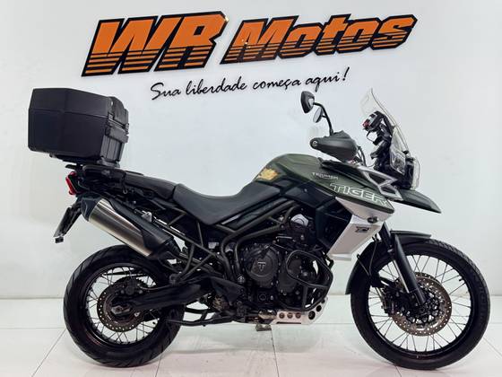 TRIUMPH TIGER 800 XCX 