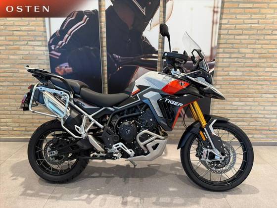 TRIUMPH TIGER 900 RALLY PRO 