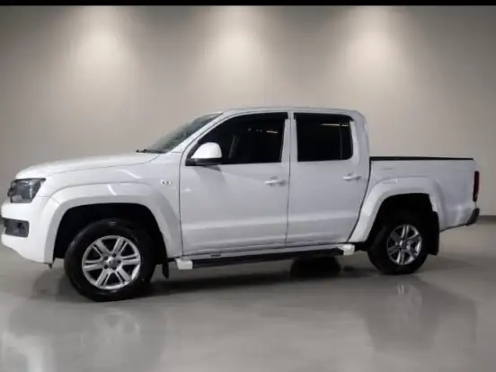 VOLKSWAGEN-AMAROK-2.0 TRENDLINE 4X4 CD 16V TURBO INTERCOOLER DIESEL 4P AUTOMÁTICO VOLKSWAGEN-AMAROK-2015