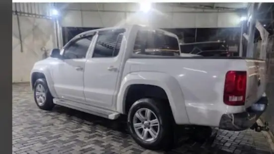 VOLKSWAGEN-AMAROK-2.0 TRENDLINE 4X4 CD 16V TURBO INTERCOOLER DIESEL 4P AUTOMÁTICO VOLKSWAGEN-AMAROK-2015