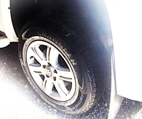 VOLKSWAGEN-AMAROK-2015