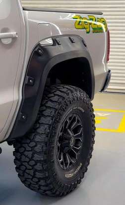 VOLKSWAGEN-AMAROK-2021