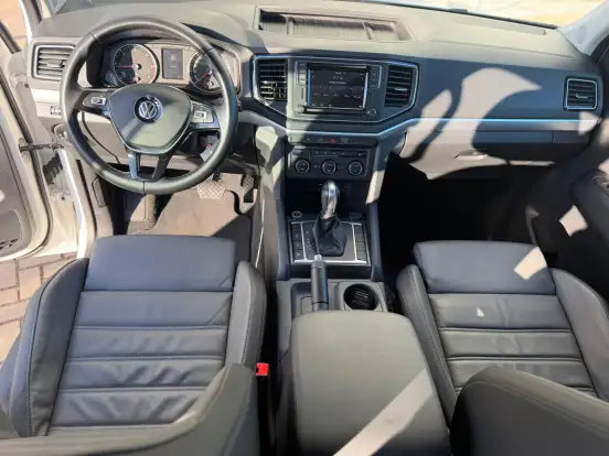 VOLKSWAGEN-AMAROK-2024