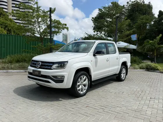 VOLKSWAGEN AMAROK 3.0 V6 TDI DIESEL HIGHLINE CD 4MOTION AUTOMÁTICO