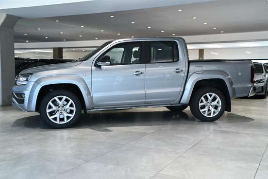 VOLKSWAGEN-AMAROK-3.0 V6 TDI DIESEL HIGHLINE CD 4MOTION AUTOMÁTICO VOLKSWAGEN-AMAROK-2022