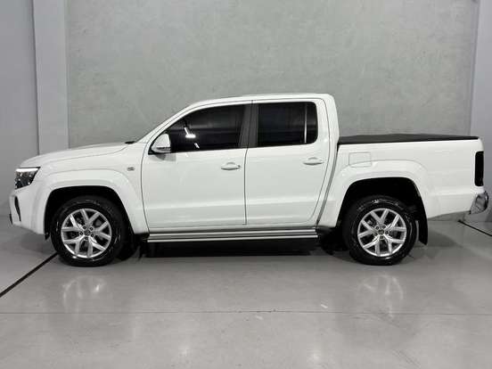 VOLKSWAGEN-AMAROK-2024