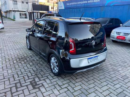 VOLKSWAGEN-CROSS UP-1.0 TSI 12V FLEX 4P MANUAL VOLKSWAGEN-CROSS UP-2016