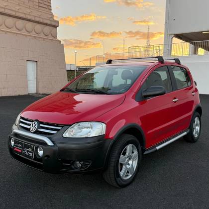 VOLKSWAGEN CROSSFOX 1.6 MI FLEX 8V 4P MANUAL