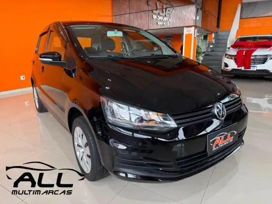 VOLKSWAGEN-FOX-2015