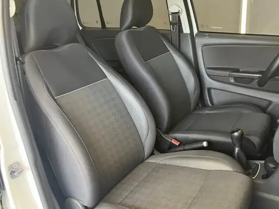 VOLKSWAGEN-FOX-1.6 MSI COMFORTLINE 8V FLEX 4P MANUAL VOLKSWAGEN-FOX-2016