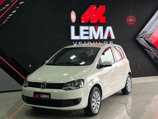 VOLKSWAGEN-FOX-1.0 MI 8V FLEX 2P MANUAL VOLKSWAGEN-FOX-2013