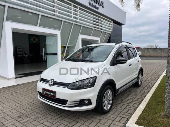 VOLKSWAGEN FOX 1.0 MPI TRACK 12V FLEX 4P MANUAL
