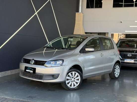 VOLKSWAGEN-FOX-1.6 MI 8V FLEX 4P MANUAL VOLKSWAGEN-FOX-2013