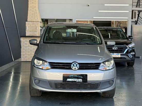 VOLKSWAGEN-FOX-2013