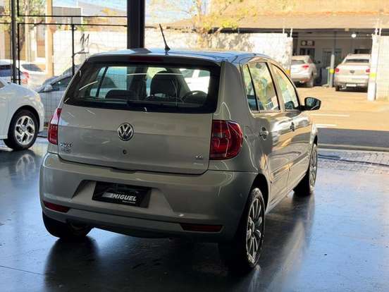 VOLKSWAGEN-FOX-1.6 MI 8V FLEX 4P MANUAL VOLKSWAGEN-FOX-2013