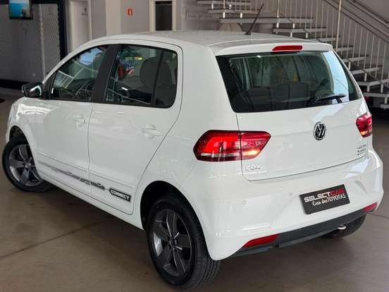 VOLKSWAGEN-FOX-1.6 MSI TOTAL FLEX CONNECT 4P I-MOTION VOLKSWAGEN-FOX-2018