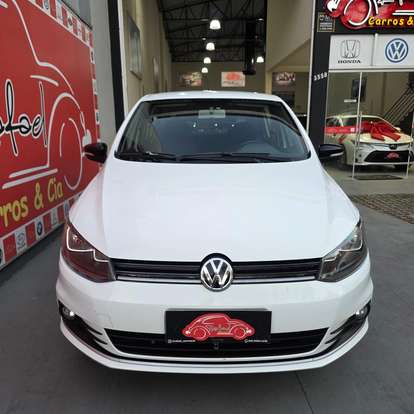 VOLKSWAGEN-FOX-2019