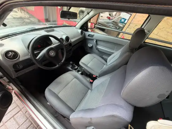 VOLKSWAGEN-GOL-2012