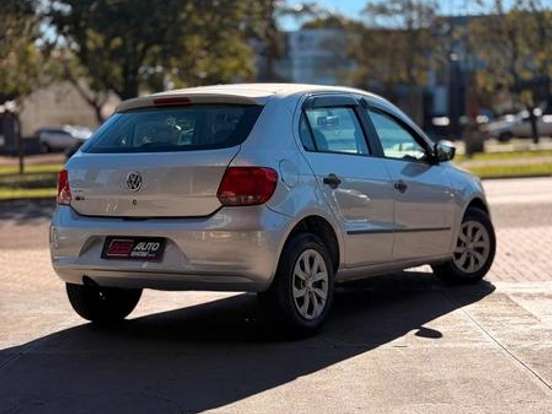 VOLKSWAGEN-GOL-1.0 MI 8V FLEX 2P MANUAL G.IV VOLKSWAGEN-GOL-2013