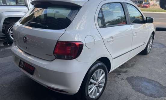 VOLKSWAGEN-GOL-2016