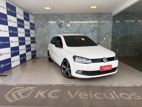 VOLKSWAGEN-GOL-1.6 MI 8V FLEX 4P MANUAL G.VI VOLKSWAGEN-GOL-2014