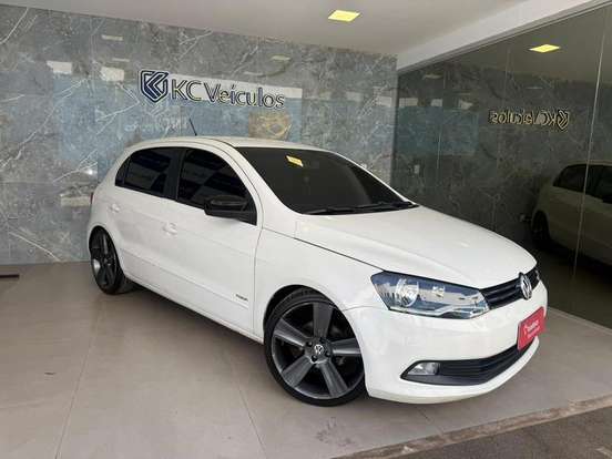 VOLKSWAGEN-GOL-1.6 MI 8V FLEX 4P MANUAL G.VI VOLKSWAGEN-GOL-2014