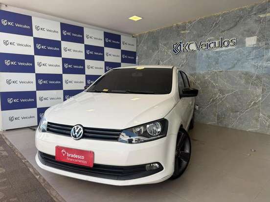 VOLKSWAGEN-GOL-2014