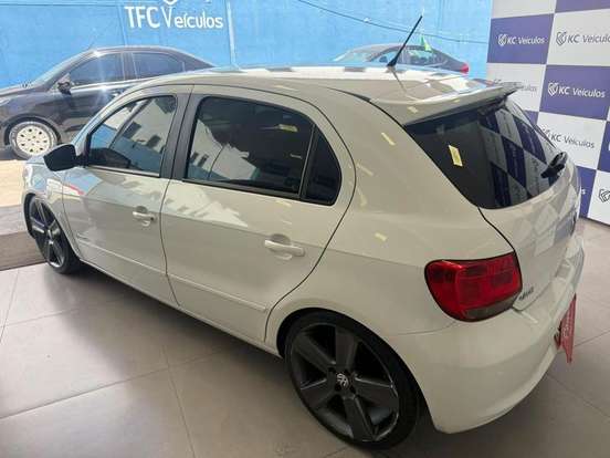 VOLKSWAGEN-GOL-1.6 MI 8V FLEX 4P MANUAL G.VI VOLKSWAGEN-GOL-2014