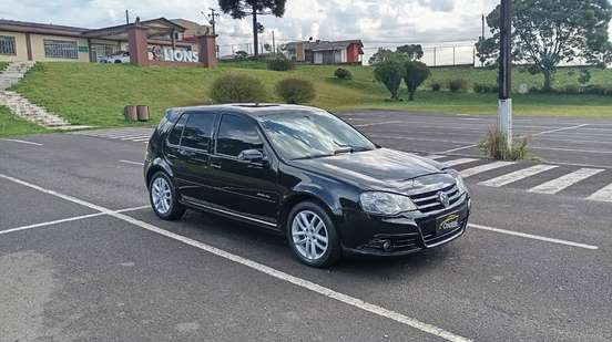 VOLKSWAGEN-GOLF-2009