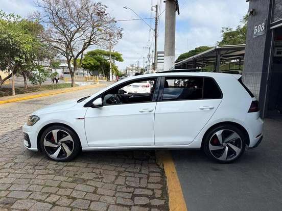 VOLKSWAGEN-GOLF-2.0 350 TSI GASOLINA GTI DSG VOLKSWAGEN-GOLF-2019
