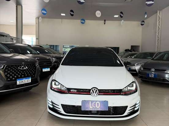 VOLKSWAGEN-GOLF-2.0 TSI GTI 16V TURBO GASOLINA 4P AUTOMÁTICO VOLKSWAGEN-GOLF-2017