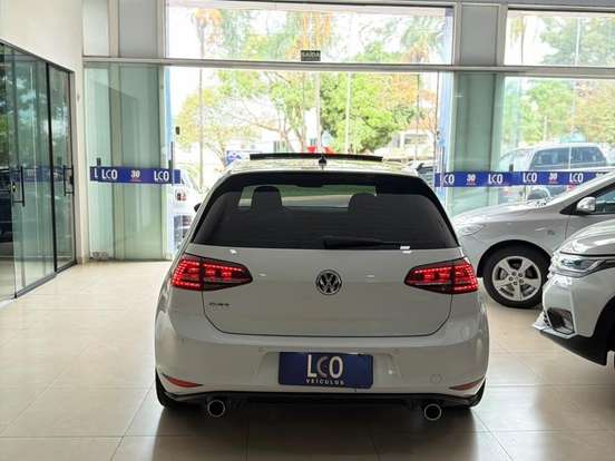 VOLKSWAGEN-GOLF-2.0 TSI GTI 16V TURBO GASOLINA 4P AUTOMÁTICO VOLKSWAGEN-GOLF-2017