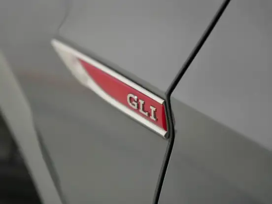 VOLKSWAGEN-JETTA-2.0 350 TSI GASOLINA GLI DSG VOLKSWAGEN-JETTA-2023