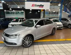 VOLKSWAGEN JETTA 2.0 TSI HIGHLINE 200CV GASOLINA 4P TIPTRONIC VOLKSWAGEN JETTA 2.0 TSI HIGHLINE 200CV GASOLINA 4P TIPTRONIC