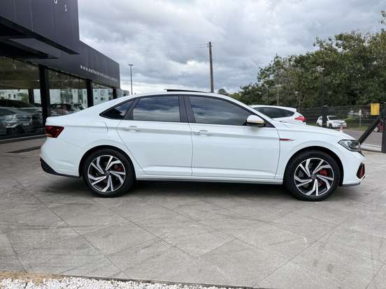 VOLKSWAGEN-JETTA-2.0 350 TSI GASOLINA GLI DSG VOLKSWAGEN-JETTA-2023