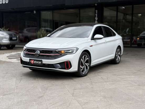 VOLKSWAGEN-JETTA-2023