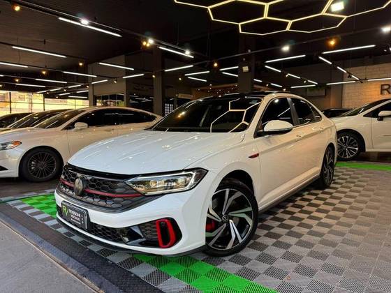 VOLKSWAGEN JETTA 2.0 350 TSI GASOLINA GLI DSG